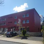 فندق Les Rives D'allier Mazeyrat-d'Allier