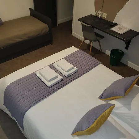 Les Rives D'allier 2*