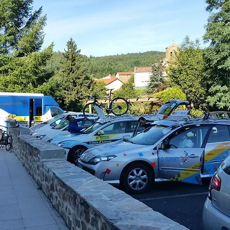 Les Rives D'allier Hotel