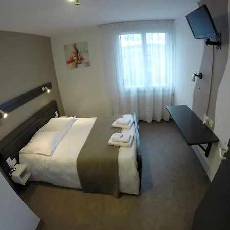 Hotel Les Rives D'allier Reilhac (Cantal)