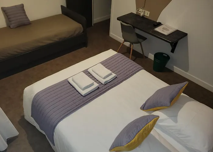 Les Rives D'allier 2*