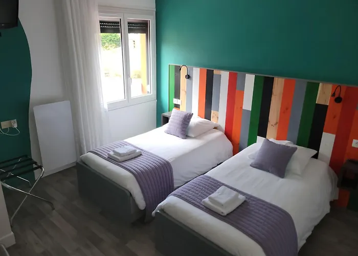 Les Rives D'allier Hotel